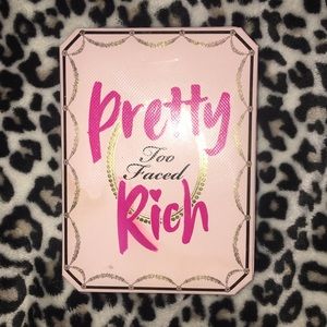 Too Faced “Pretty Rich” Eyeshadow Pallete